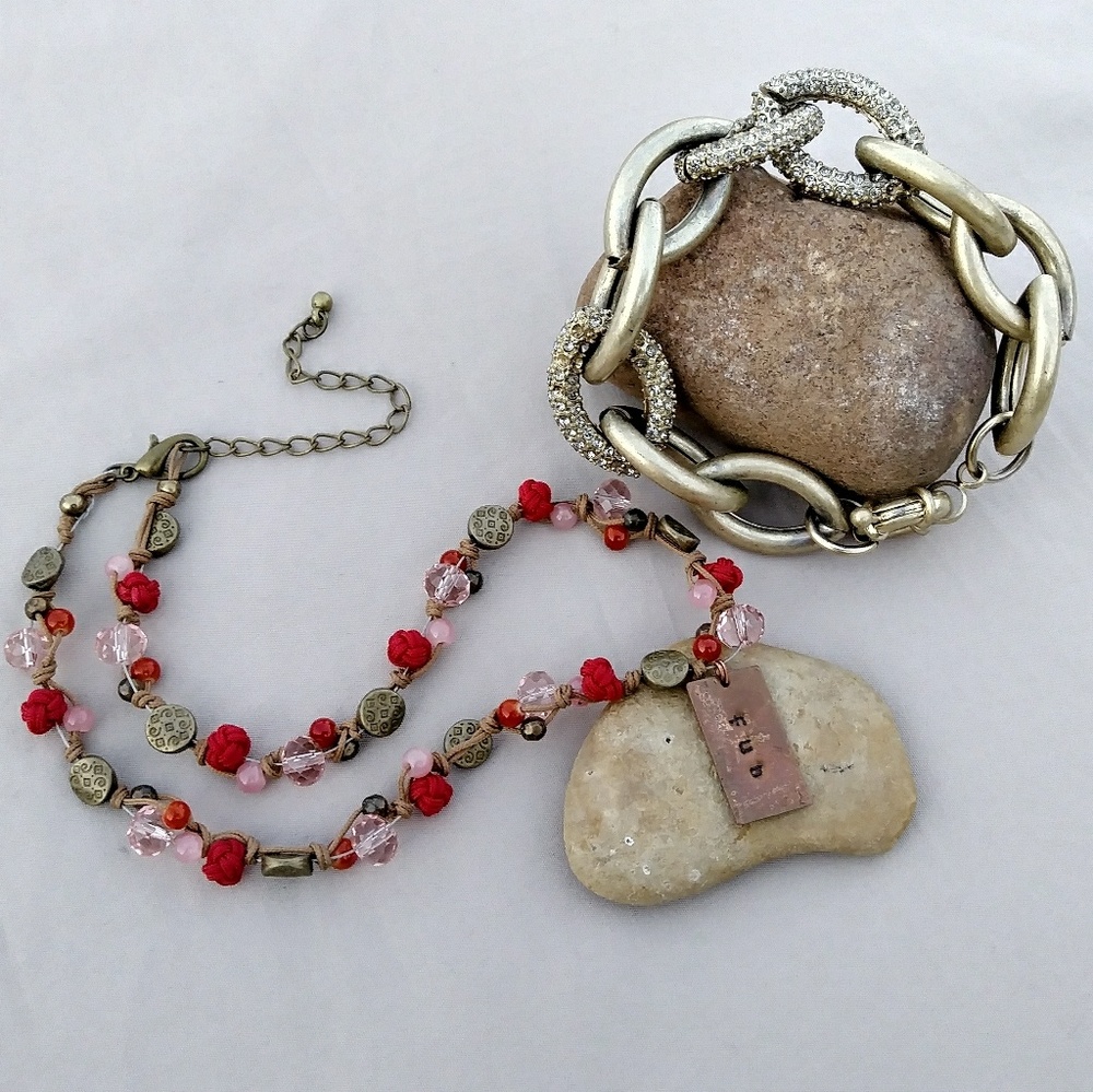 🌹Beautiful Fun Necklace & Bonus Bracelet🌹